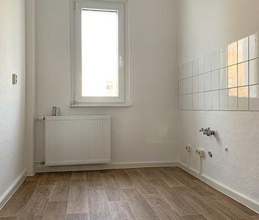 3-Raum-Wohnung mit Balkon zu vermieten! - Foto 3
