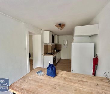 Location Appartement 2 pièces 62m² ST ETIENNE 42000 - Photo 4