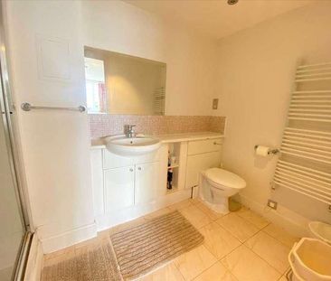 Mercury House, Heathcroft, Ealing, W5 - Photo 4