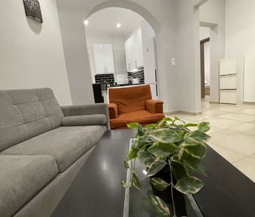 Μονοκατοικία για ενοικίαση Πετράλωνα - Photo 1