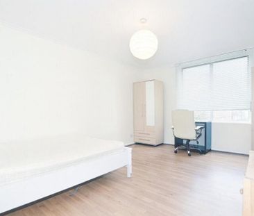 5 bedroom terraced house to rent - Photo 3