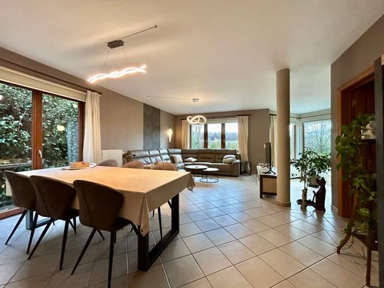 Villa te huur - Photo 1