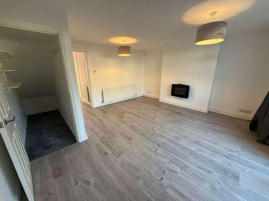 Malt Close, Harborne, Birmingham, B17 - Photo 1