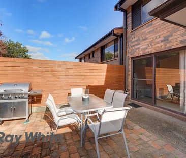 Two Bedroom Townhouse - Photo 2