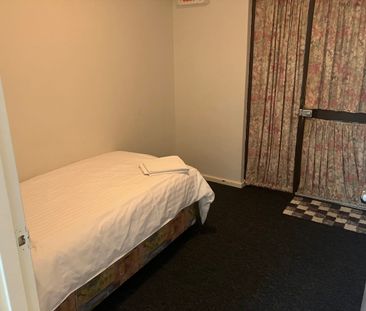 Located right in the heart of Scarborough. - Photo 5