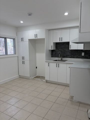 65 1re Avenue N., #1 - Photo 2
