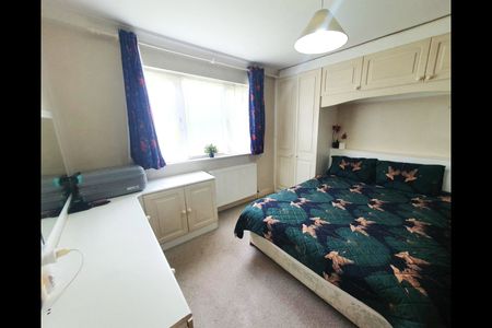 2 Bed Flat, Windsor House, NW4 - Photo 3