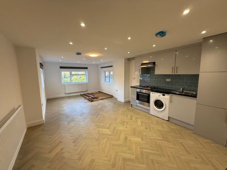 Studio Flat, Nether Street, N3 - Photo 3