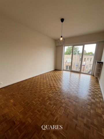 Charmant gerenoveerd appartement met 3 slaapkamers en 2 terrassen - Photo 4