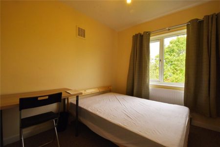 Blake Road, Lockleaze - Photo 2