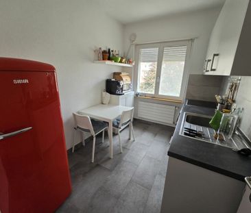 Moderne 2½-Zimmerwohnung im Bahnhofquartier - Photo 5