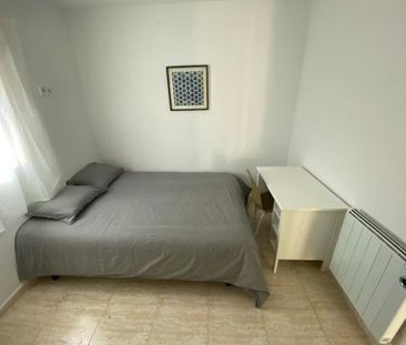 Calle de Orio, Madrid, Community of Madrid 28041 - Photo 2