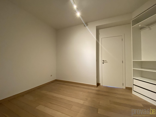 GEZELLIG EENSLAAPKAMERAPPARTEMENT NABIJ DE KLOOSTERSTRAAT - Foto 1