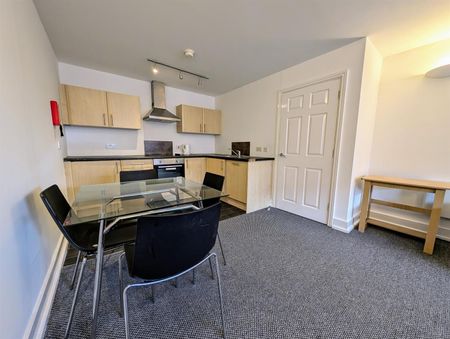 10E Moss Street, City Centre, L6 - Photo 4