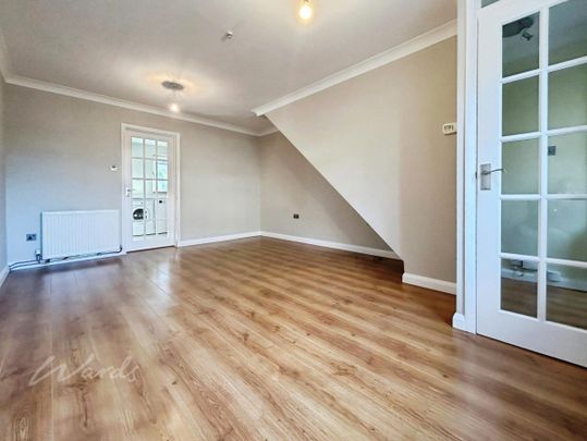 2 bedroom end of terrace house to rent - Photo 1