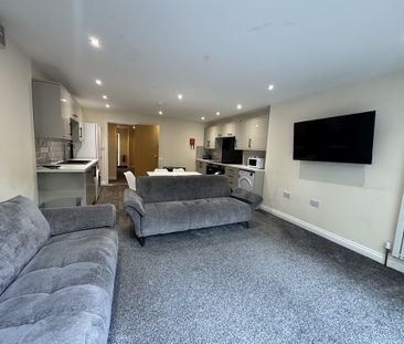 Hornby Court, Tang Hall - P10774 - Photo 3