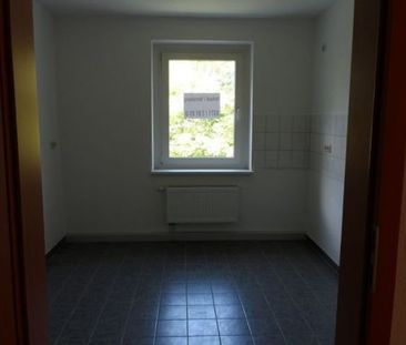 ***sonnig und grün gelegen - Ihre 2-Raum-Wohnung mit Balkon in ruhiger begehrter Wohnlage*** - Foto 6