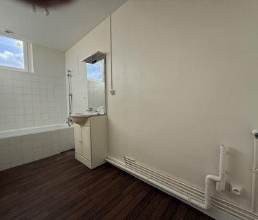 Location Appartement 2 pièces 57m² COGNAC 16100 - Photo 3