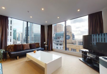One of Wellington’s most exquisite penthouse apartments located at the top of Lambton Quay - Photo 2