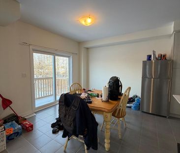 For Lease - 60 Oakmont Drive, Loyalist, Ontario - Photo 6