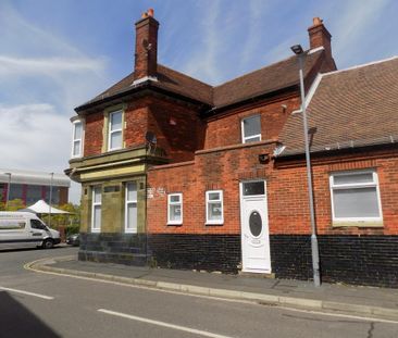 1 bedroom property to rent - Photo 2