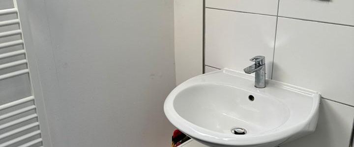 möbliertes WG Zimmer inkl. aller Nebenkosten - Foto 1