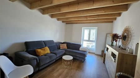 Location Appartement 2 pièces 43m² NEUVILLE DE POITOU 86170 - Photo 3