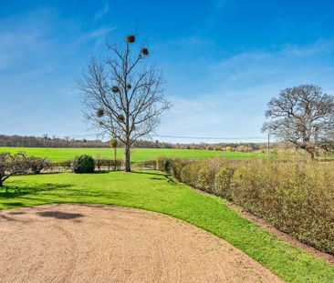4 bedroom detached house to rent - Photo 6
