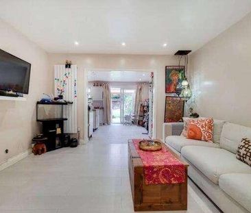 Halsbury Road West, Northolt, UB5 - Photo 5