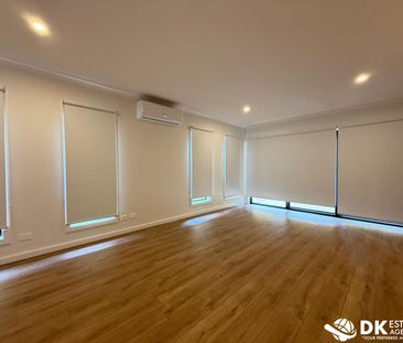 Ideal Family Home in Mambourin - Photo 2