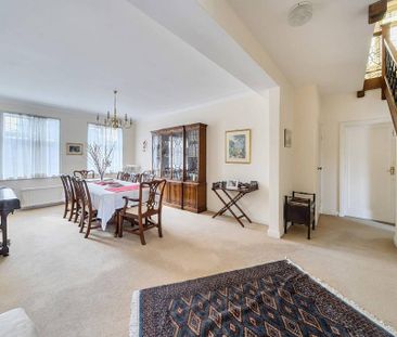 4 bedroom detached house to rent - Photo 2