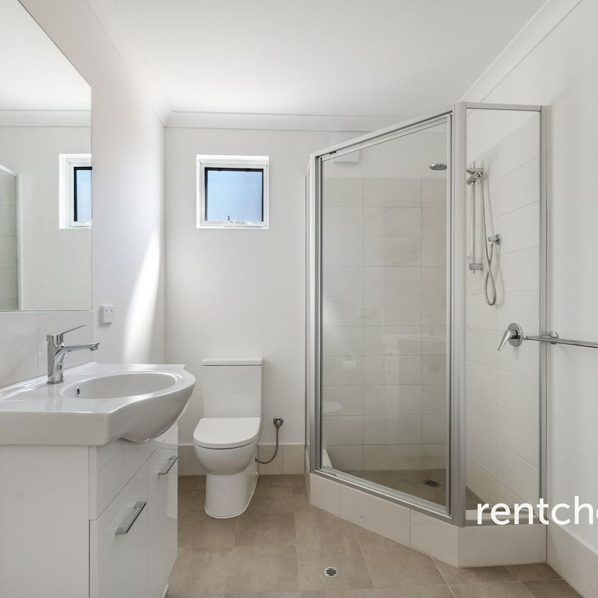 Modern Two-Bedroom Granny Flat in a Convenient Thornlie Location - Photo 1