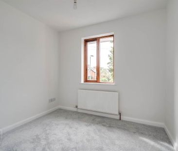 34 Knockvale Park, Ballyhackamore, Belfast, BT5 6HJ - Photo 6