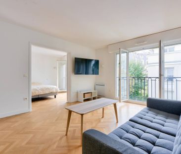 Location appartement, Paris 17ème (75017), 4 pièces, 85 m², ref 850... - Photo 2