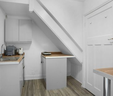 Studio flat to rent on - Photo 4