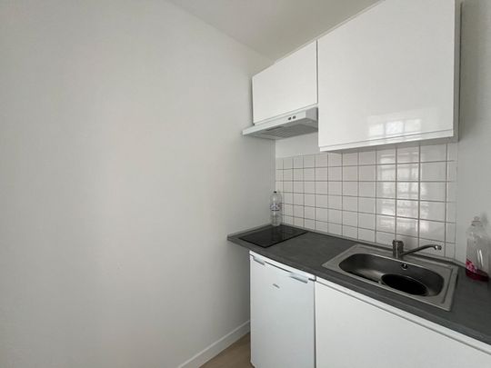Location Appartement 1 pièce 36m² LILLE 59000 - Photo 1
