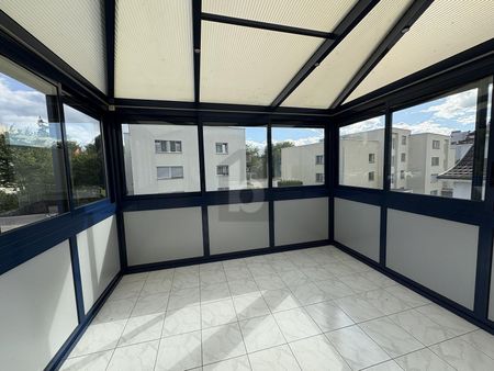 AN ZENTRALER LAGE MIT VIEL PLATZ UND WINTERGARTEN! - Foto 5