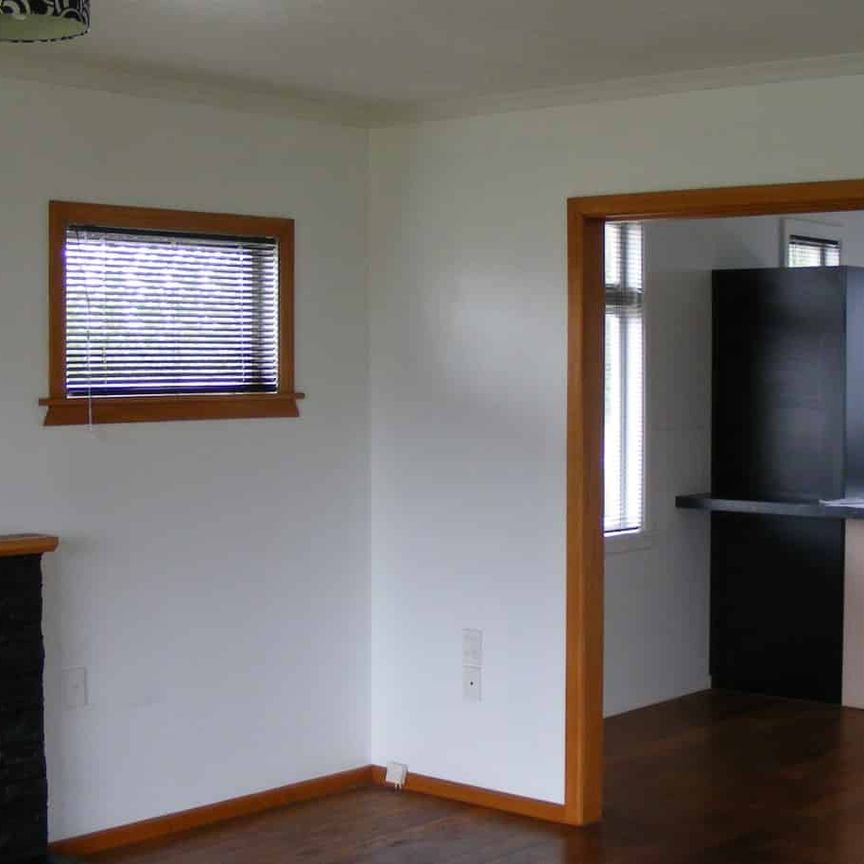 THREE BEDROOMS - FOXTON - Photo 1