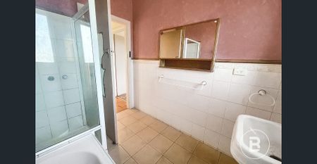 SPACE AND OPPORTUNITY TWO BEDROOM HOME ON GEELONG ROAD - Photo 5