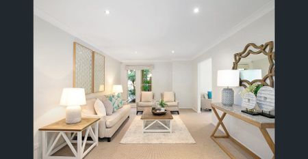 Family Home with Salt Water Swimming Pool + Double Lock Up Garage - Offered Unfurnished - Photo 4