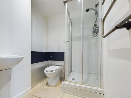 2 bedroom apartment to rent - Photo 4