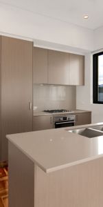 TWO BEDROOM APARTMENT IN THE HEART OF MAROUBRA JUNCTION - Photo 4