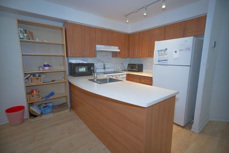 For Lease - 415 Jarvis Street Unit# 119, Toronto, Ontario - Photo 4
