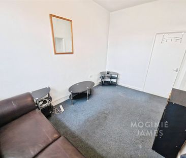 Newport Road, Rumney, Cardiff, CF3 - Photo 3