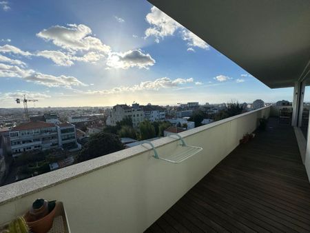 3 bedroom luxury Apartment for rent in Porto, Distrito do Porto - Photo 2