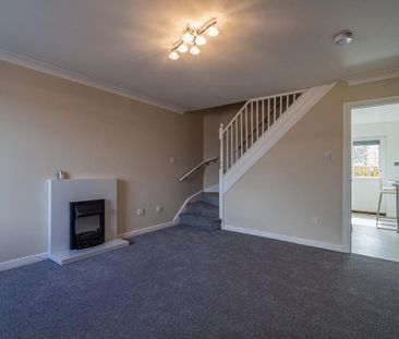 2 bedroom end of terrace house to rent - Photo 1