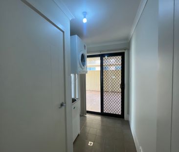 To register & apply for this property, please use this link: https:... - Photo 3