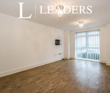 3 bedroom house to rent Adams Close, Poole, Dorset, BH15 - Photo 1