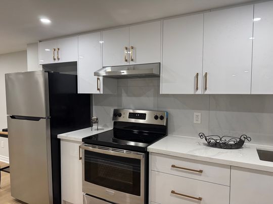 For Lease - 108 Pentland Crescent Unit# Basement, Vaughan, Ontario - Photo 1