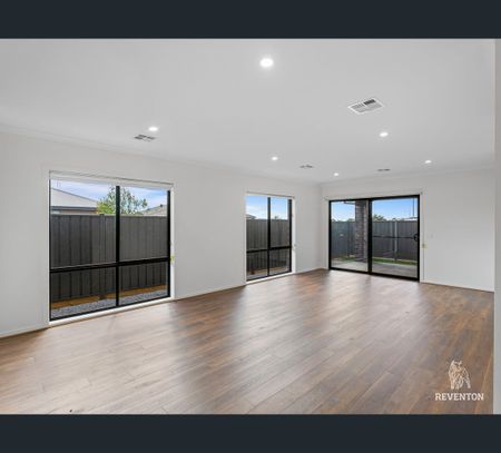 25 Sendock Pde, Huntly, Vic 3551 - Photo 3